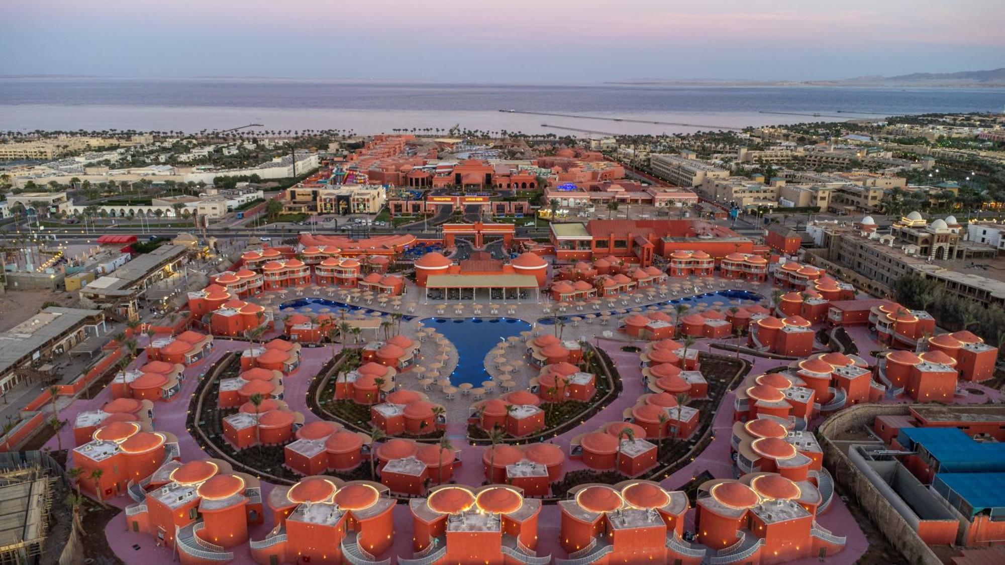 Pickalbatros Laguna Club Resort Sharm El Sheikh Exterior foto Aerial view of the resort