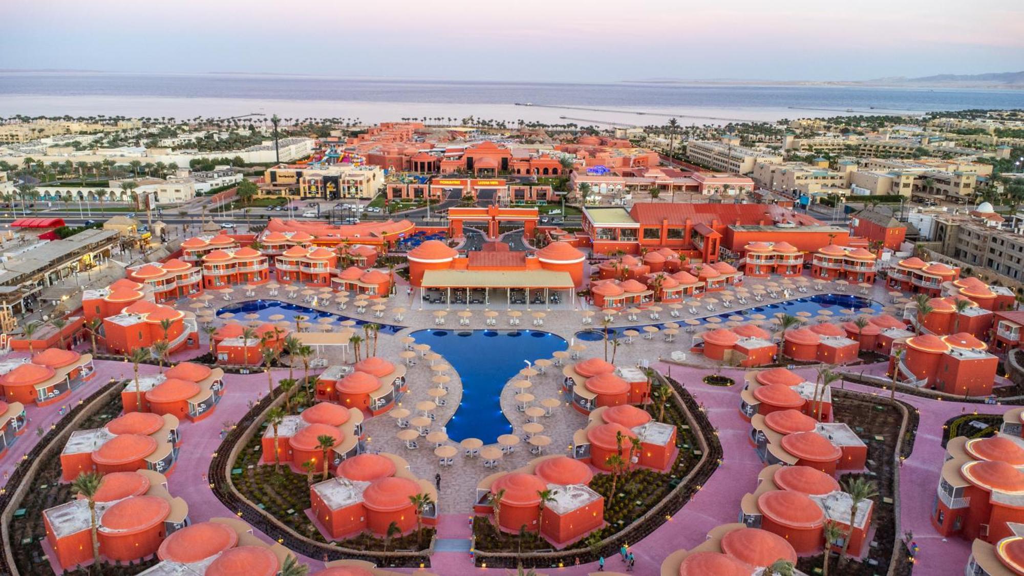 Pickalbatros Laguna Club Resort Sharm El Sheikh Exterior foto Aerial view of the resort